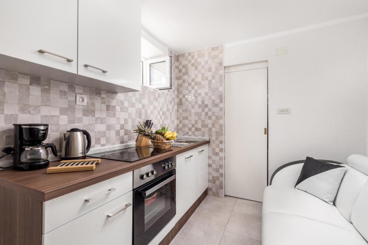Apartman Marija 诺维·维诺多尔斯基 外观 照片